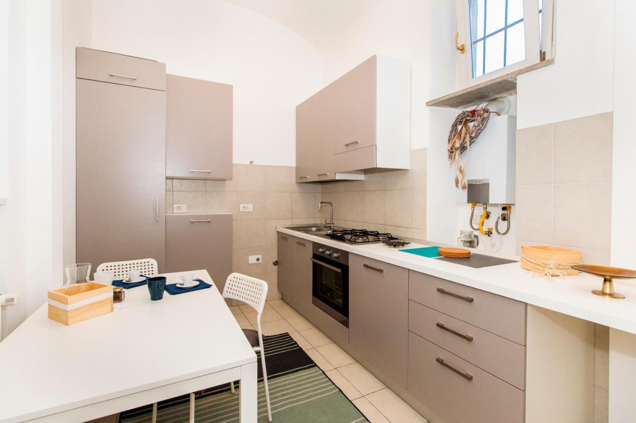 Golden Eagle Apartment Torino Exterior foto